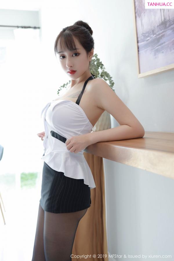 林子欣  [MFStar]高清写真图 2019.12.05 VOL.238 Betty林子欣第51张图片